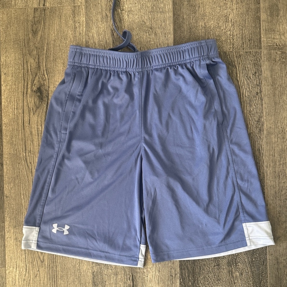 Under Armour Boys Loose Fit Velocity Shorts Large